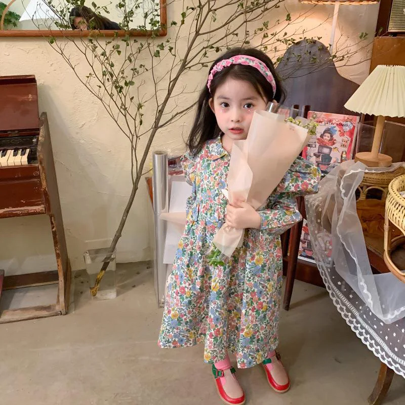 Autumn Baby Girls Dress Korean Children Flower Clothes Puff Sleeve Lapel Retro Princess Dress Kids Casual Dresses
Autumn Baby Girls Dress Korean Children Flower Clothes Puff Sleeve Lapel Retro Princess Dress Kids Casual Dresses