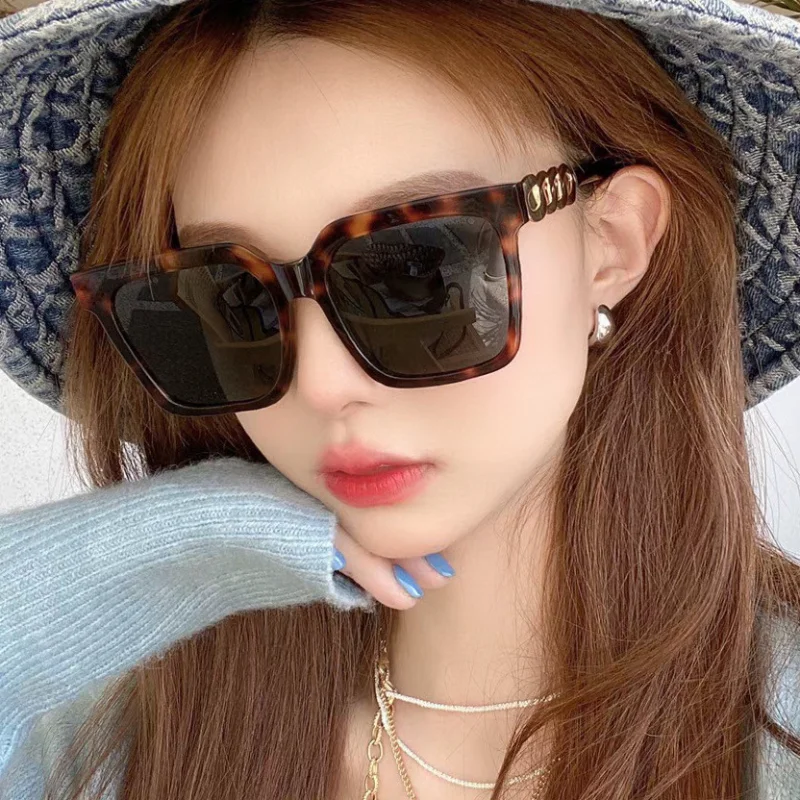 New 2023 Oversized Sunglasses Women Men Brand Designer Glasses Vintage Sun Glasses Big Frame Eyewear UV400 Oculos De Sol
New 2023 Oversized Sunglasses Women Men Brand Designer Glasses Vintage Sun Glasses Big Frame Eyewear UV400 Oculos De Sol