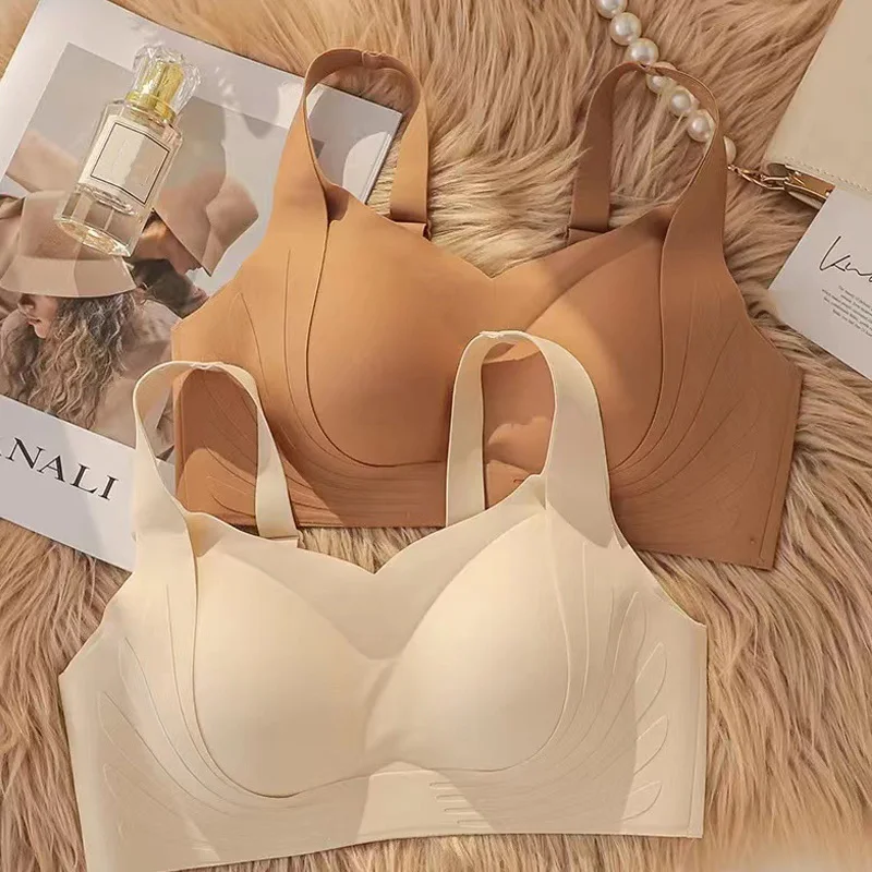 Sexy Women Breathable Solid Brassiere Push Up Underwear No Steel Ring Seamless Bra Shock-Proof Comfort Adjustable Soft Padded
Sexy Women Breathable Solid Brassiere Push Up Underwear No Steel Ring Seamless Bra Shock-Proof Comfort Adjustable Soft Padded
