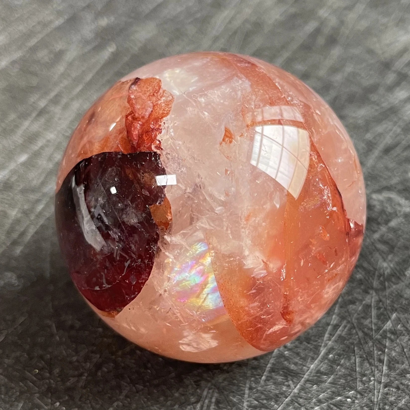 146g Natural Stone Clear Quartz Sphere Rainbow Red Crystal Ball Rock Decoration Rough Polished Healing Z164 
146g Natural Stone Clear Quartz Sphere Rainbow Red Crystal Ball Rock Decoration Rough Polished Healing Z164