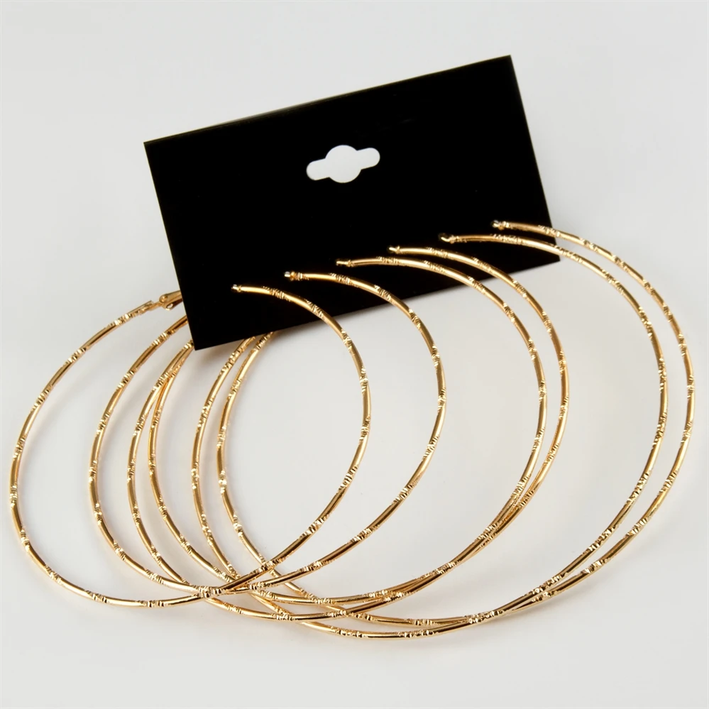 6 шт., металлические серьги-кольца 8-9-10 см
6 шт., металлические серьги-кольца 8-9-10 см