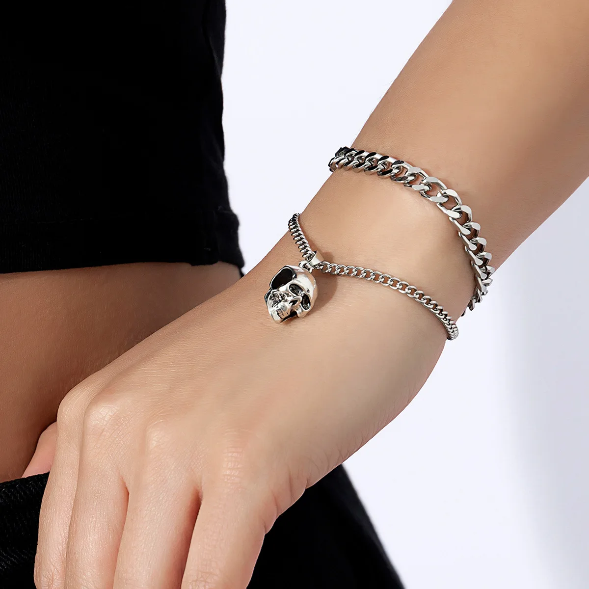 Gothic Fashion Geometric Cross Chain Stacking Charm for Women Men Skull Punk Party Jewelry Gift
Gothic Fashion Geometric Cross Chain Stacking Charm for Women Men Skull Punk Party Jewelry Gift