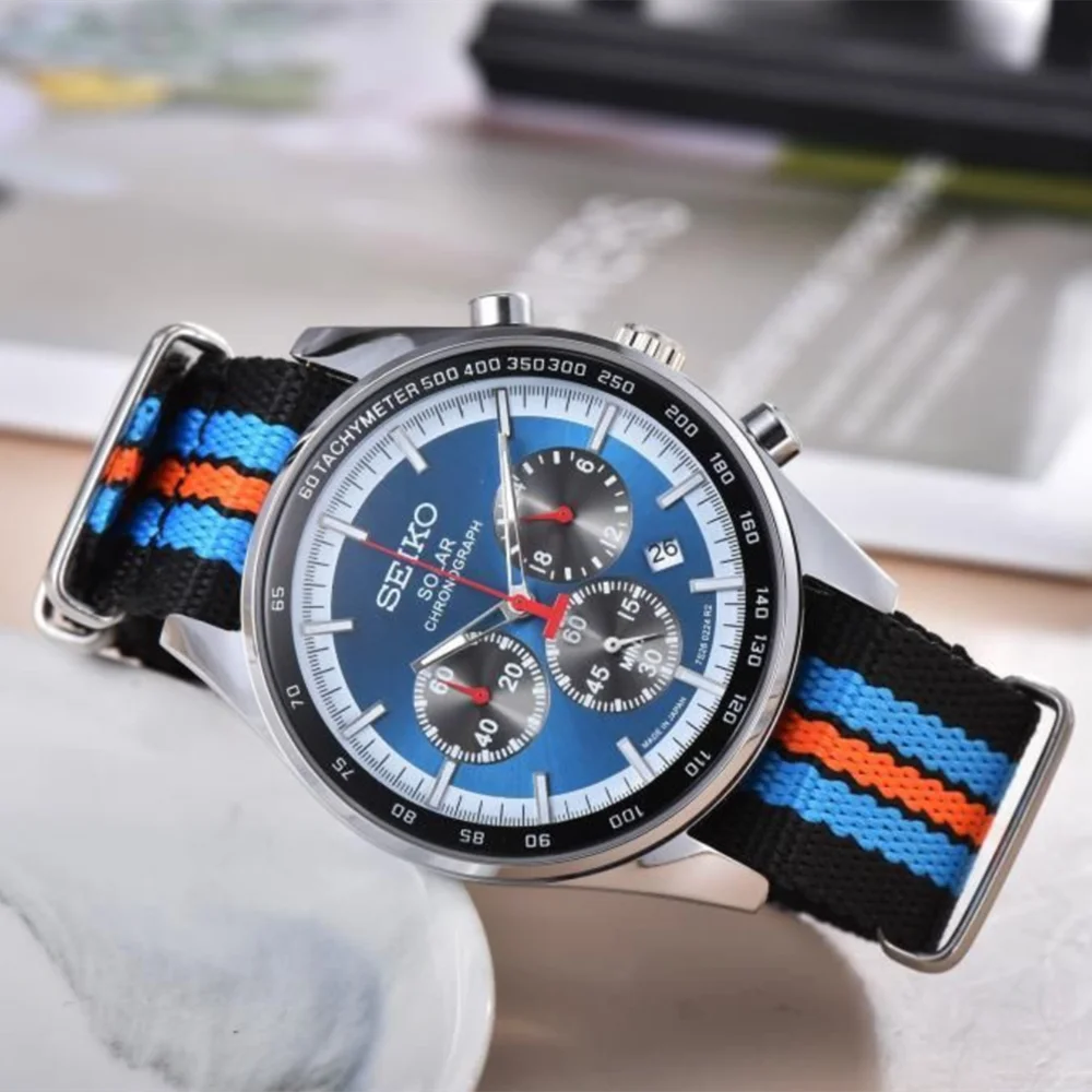 Часы-хронограф мужские с тремя отверстиями, водонепроницаемые
Часы-хронограф мужские с тремя отверстиями, водонепроницаемые