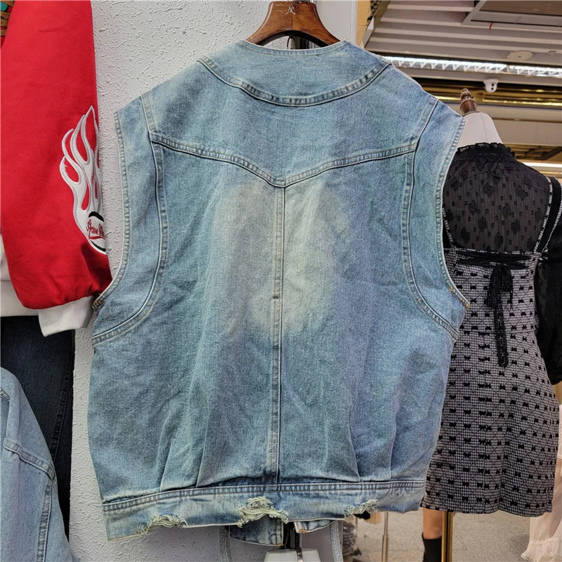 Sequins Beading Denim Vest Women Cardigan Waistcoat Cowboy Sleeveless Jacket Vintage Blue Frayed Big Pocket Jeans Vests Female
Sequins Beading Denim Vest Women Cardigan Waistcoat Cowboy Sleeveless Jacket Vintage Blue Frayed Big Pocket Jeans Vests Female
