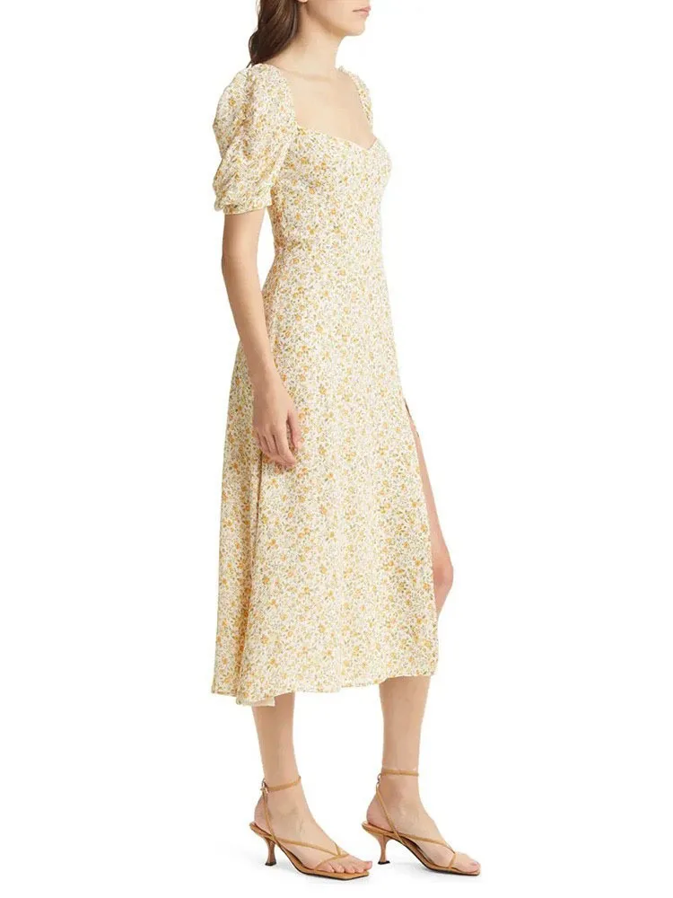 2023 Summer New Bubble Sleeve Square Neck Small Floral Print Split Women Mid Length Dress
2023 Summer New Bubble Sleeve Square Neck Small Floral Print Split Women Mid Length Dress