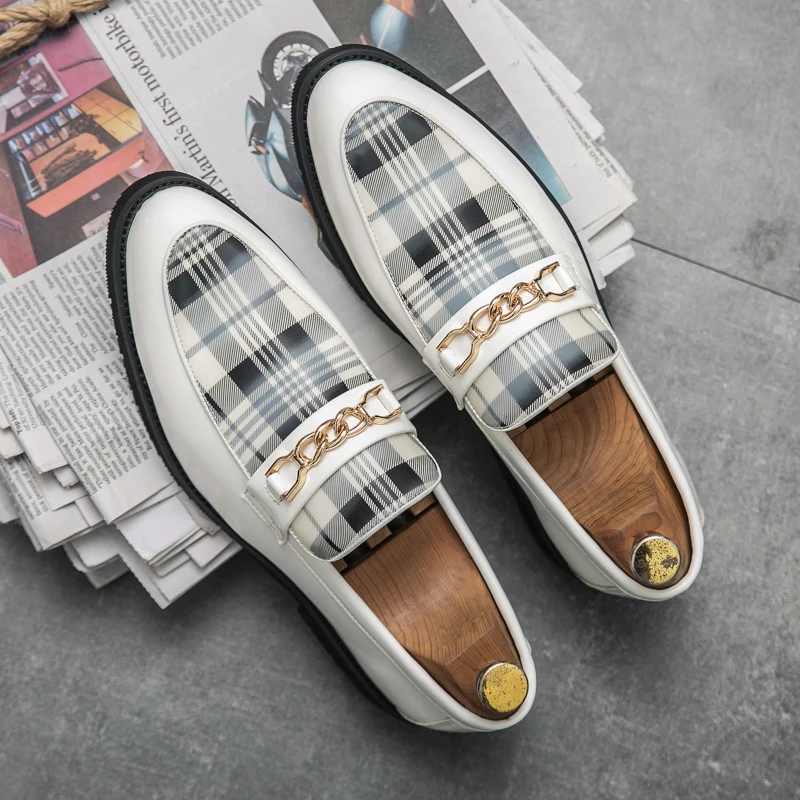 Luxury Brand Men Casual Shoes Spring and Autumn Chain Loafer Shoes Men Party Fashion Shoes Slip-on Thick Bottom Handmade Man
Luxury Brand Men Casual Shoes Spring and Autumn Chain Loafer Shoes Men Party Fashion Shoes Slip-on Thick Bottom Handmade Man