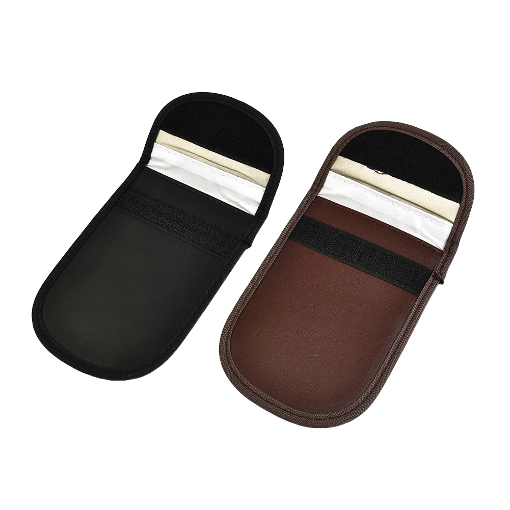 2*Anti-theft RFID Signal Blocking Faraday Keyless Entry Car Key Pouch Case Bag RFID Signal Blocking Pouch Car Accessories
2*Anti-theft RFID Signal Blocking Faraday Keyless Entry Car Key Pouch Case Bag RFID Signal Blocking Pouch Car Accessories