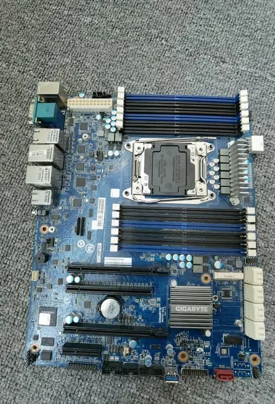 MU70-SU0 X99 Серверная материнская плата C612 E5-2678V3 2683V4 четыре Nic 2699 Es
MU70-SU0 X99 Серверная материнская плата C612 E5-2678V3 2683V4 четыре Nic 2699 Es