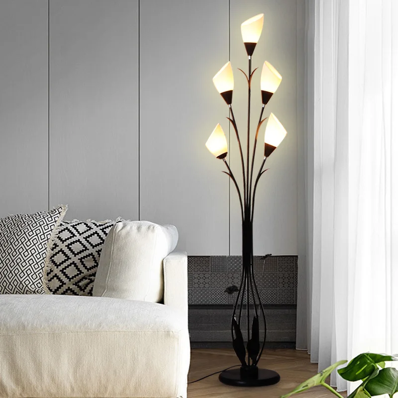 Modern Home Led Floor Lamp Creative Minimalist Decorative Lighting Iron Art Personality Bedroom Living Room Study Floor Lamp
Modern Home Led Floor Lamp Creative Minimalist Decorative Lighting Iron Art Personality Bedroom Living Room Study Floor Lamp