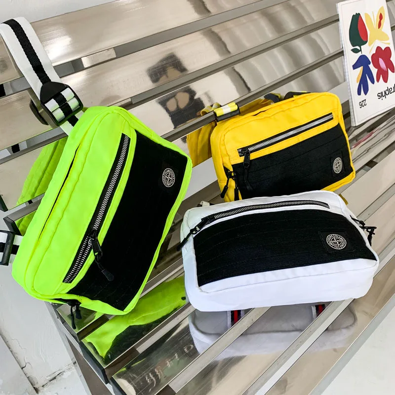 Summer Street Fashion Color Contrast Shoulder Bag Casual Messenger Bag Adjustable For Men and Women of The Same Style All-match
Summer Street Fashion Color Contrast Shoulder Bag Casual Messenger Bag Adjustable For Men and Women of The Same Style All-match