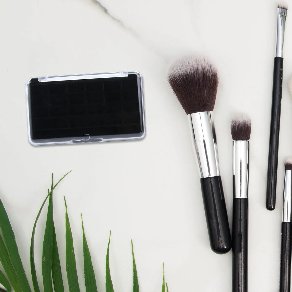 Eyeshadow Empty Makeup Case Lipstick Container Box Containers Metal Pans Diy Watercolor Eye Shadow Storage Organizer Pallet Pan
Eyeshadow Empty Makeup Case Lipstick Container Box Containers Metal Pans Diy Watercolor Eye Shadow Storage Organizer Pallet Pan
