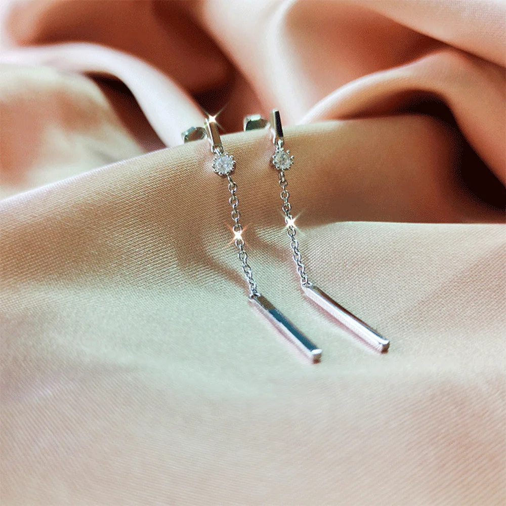 In 2022 Cute/Romantic Metal Eardrop Vintage Contracted Geometric Long Earrings Temperament Fashion Women Stud Earrings
In 2022 Cute/Romantic Metal Eardrop Vintage Contracted Geometric Long Earrings Temperament Fashion Women Stud Earrings