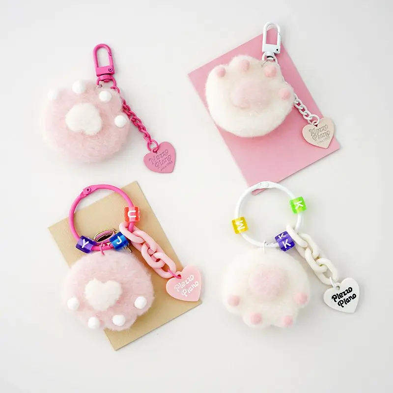 White Plush Cat Claw Keychains Wholesale Korean Style Women Cute Keychains With Cat Claw Pendant Keyrings Keys Accessories 2023
White Plush Cat Claw Keychains Wholesale Korean Style Women Cute Keychains With Cat Claw Pendant Keyrings Keys Accessories 2023