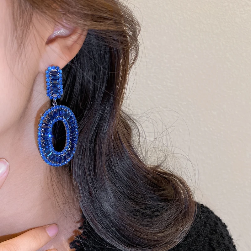 Blue Ellipse Drop Earrings Shiny Rhinestone Dangle Earrings Fashion Geometric Long Earrings For Women Girls Wedding Jewelry Gift
Blue Ellipse Drop Earrings Shiny Rhinestone Dangle Earrings Fashion Geometric Long Earrings For Women Girls Wedding Jewelry Gift