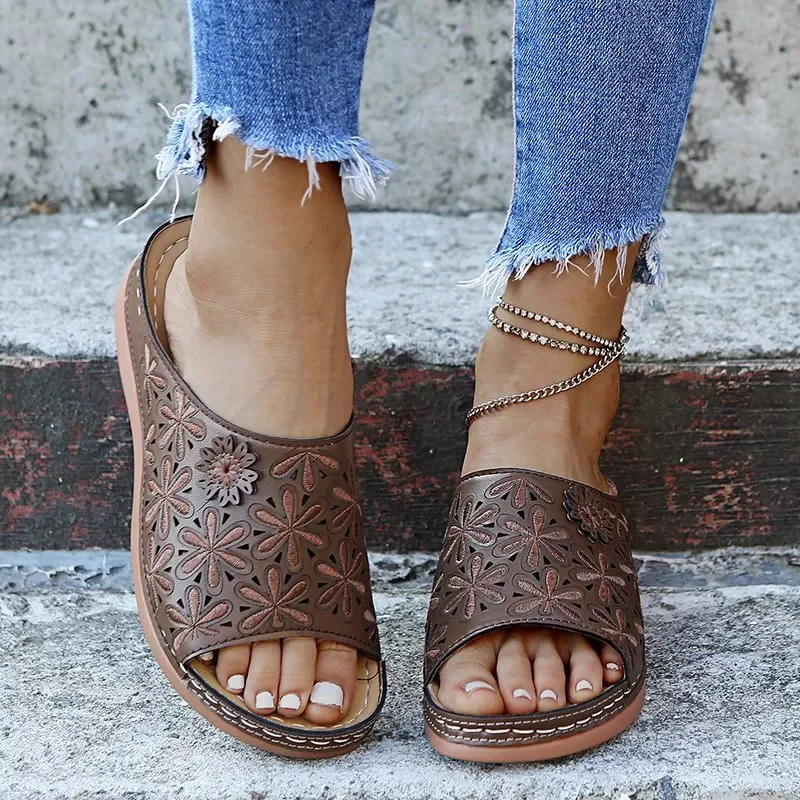 Summer 2022 Women's Open Toe Orthopedic Sandals Non-slip Leather Platform Retro Shoes Casual High Quality Platform Shoes
Summer 2022 Women's Open Toe Orthopedic Sandals Non-slip Leather Platform Retro Shoes Casual High Quality Platform Shoes