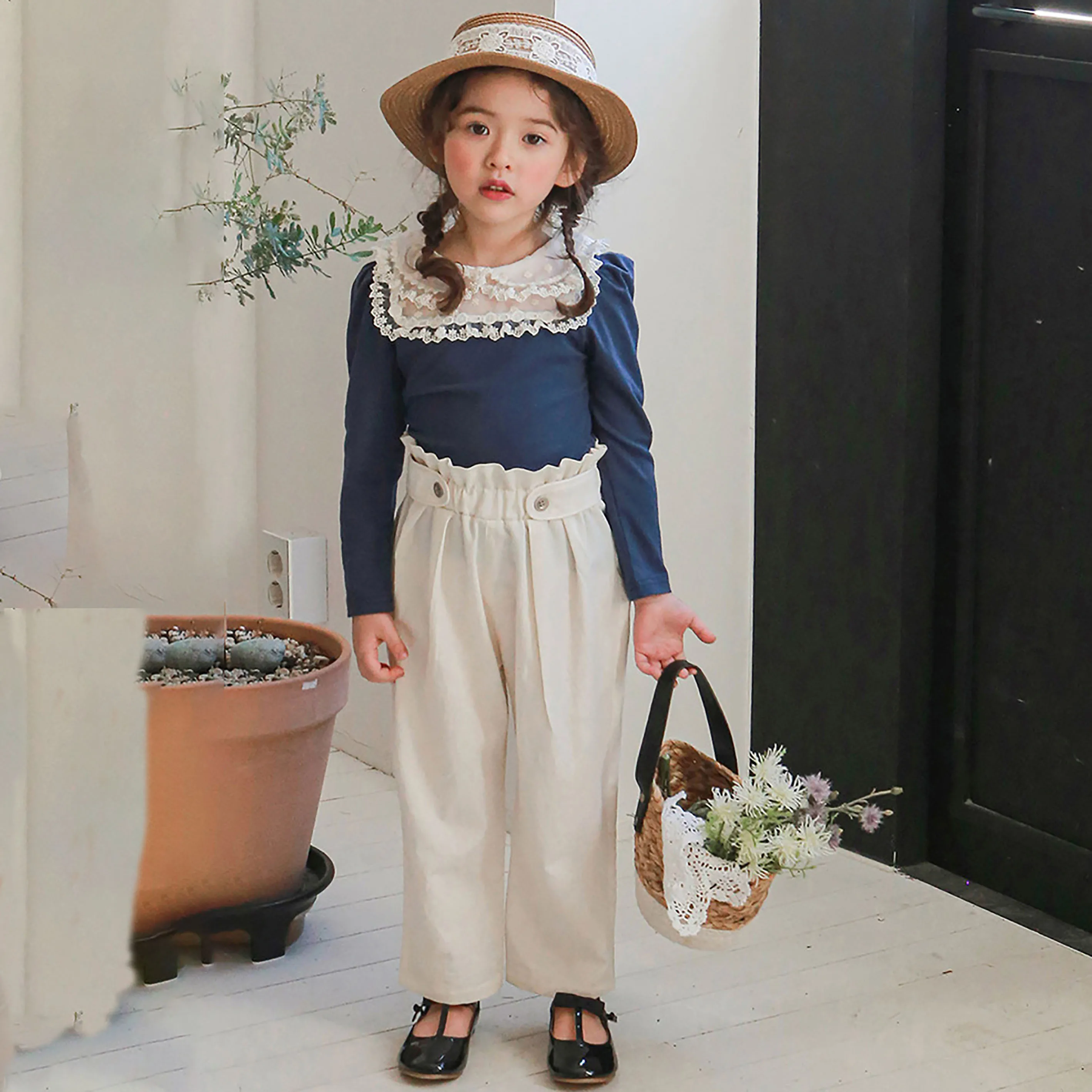 2022 New Children Casual Pants Girls Fashion Harem Pants Kids Loose Trousers Vintage Children Girls Pants Autumn Clothes
2022 New Children Casual Pants Girls Fashion Harem Pants Kids Loose Trousers Vintage Children Girls Pants Autumn Clothes