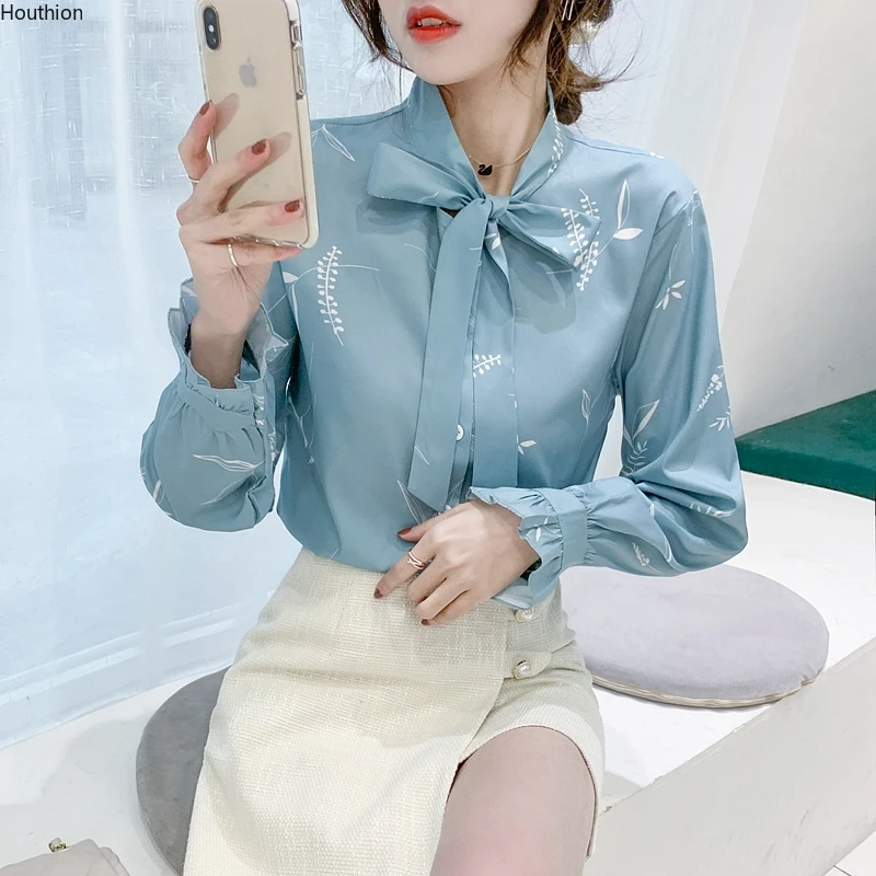 Satin Women's Blouses Fashion Printing Chiffon Shirt New Long Sleeve Top Loose Casual Bow Slim Fit Korean Style Female Clothing
Satin Women's Blouses Fashion Printing Chiffon Shirt New Long Sleeve Top Loose Casual Bow Slim Fit Korean Style Female Clothing