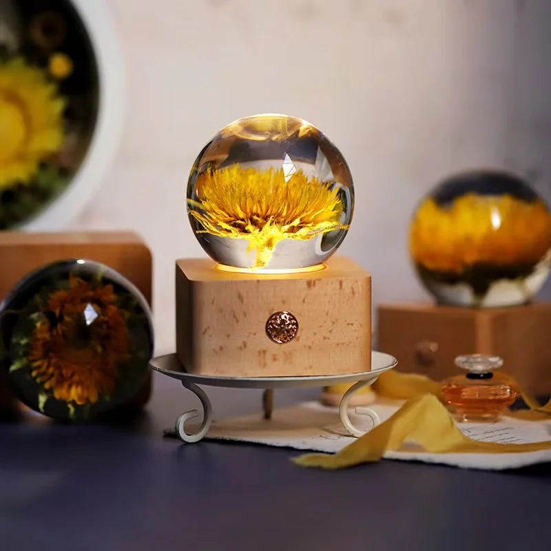 Sunflower night light flower specimen crystal ball birthday decorations gift night light resin crafts ornaments
Sunflower night light flower specimen crystal ball birthday decorations gift night light resin crafts ornaments