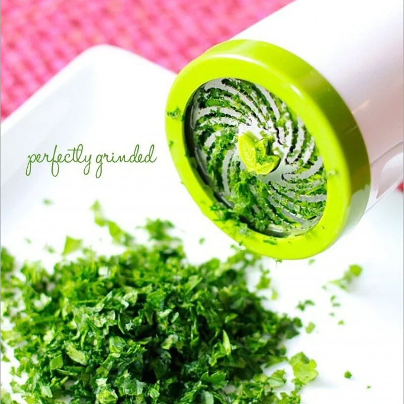 Manual Herb Grinder Spice Mills Parsley Shredder Vegetable Cutter Safe Kitchen Gadgets Multifuncti Kitchen Grinders Pulverizer
Manual Herb Grinder Spice Mills Parsley Shredder Vegetable Cutter Safe Kitchen Gadgets Multifuncti Kitchen Grinders Pulverizer