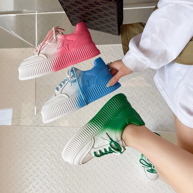 Small white shoe female summer new fund fashion gradually change color biscuit shoe thick bottom 100 match sports board shoe
Small white shoe female summer new fund fashion gradually change color biscuit shoe thick bottom 100 match sports board shoe