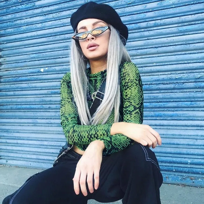 T-shirt High Neck Crop Tops Casual Green Snake Print T Shirt Women Mesh Top Long Sleeve Transparent Snakeskin Female Graphic
T-shirt High Neck Crop Tops Casual Green Snake Print T Shirt Women Mesh Top Long Sleeve Transparent Snakeskin Female Graphic