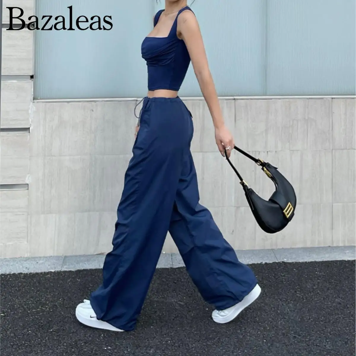 Женские прямые летние брюки с завязкой на талии и манжетами, свободные уличные брюки Y2K
Женские прямые летние брюки с завязкой на талии и манжетами, свободные уличные брюки Y2K