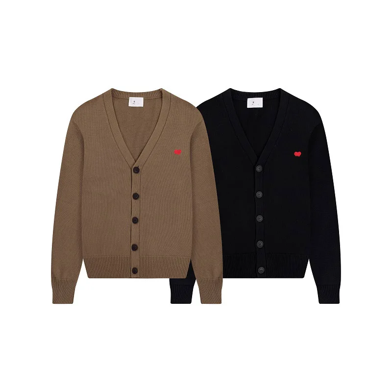 Single Breasted Heart Embroidered men's and women's fashion Knitwear Long Sleeve Top 2023 Spring Autumn V Neck Knitted Cardigan
Single Breasted Heart Embroidered men's and women's fashion Knitwear Long Sleeve Top 2023 Spring Autumn V Neck Knitted Cardigan