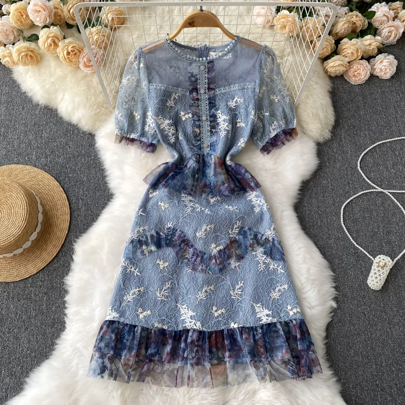 French Chic Women O-Neck Puff Sleeve Dresses Summer Lace Floral Print Ruffle Dress Female Casual Romantic Clothes Dropshipping
French Chic Women O-Neck Puff Sleeve Dresses Summer Lace Floral Print Ruffle Dress Female Casual Romantic Clothes Dropshipping