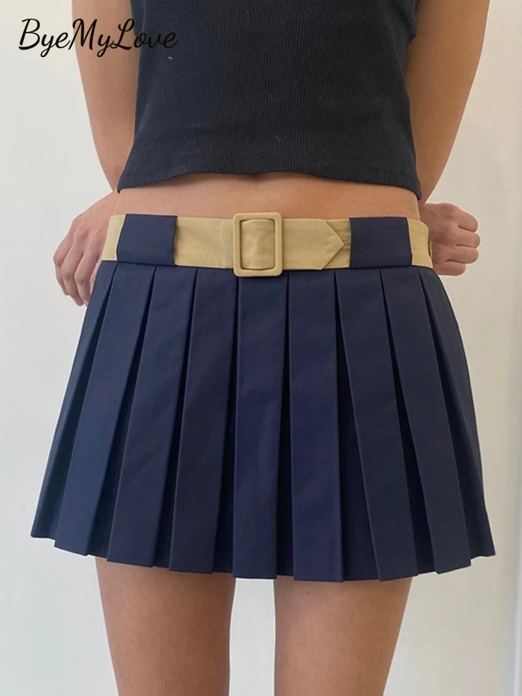 ByeMyLove Mini Skirts Women With Belt Pleated Punk Style Streetwear Dress Casual Vintage Mini Skirts Women Skirts With Underwear
ByeMyLove Mini Skirts Women With Belt Pleated Punk Style Streetwear Dress Casual Vintage Mini Skirts Women Skirts With Underwear