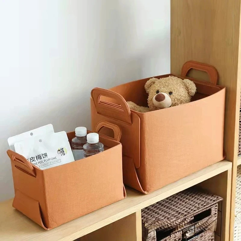 1Pc Foldable Felt Storage Basket Cosmetic Book Dirty Clothes Stationery Container Soft Portable Home Desktop Toy Sundries Box
1Pc Foldable Felt Storage Basket Cosmetic Book Dirty Clothes Stationery Container Soft Portable Home Desktop Toy Sundries Box