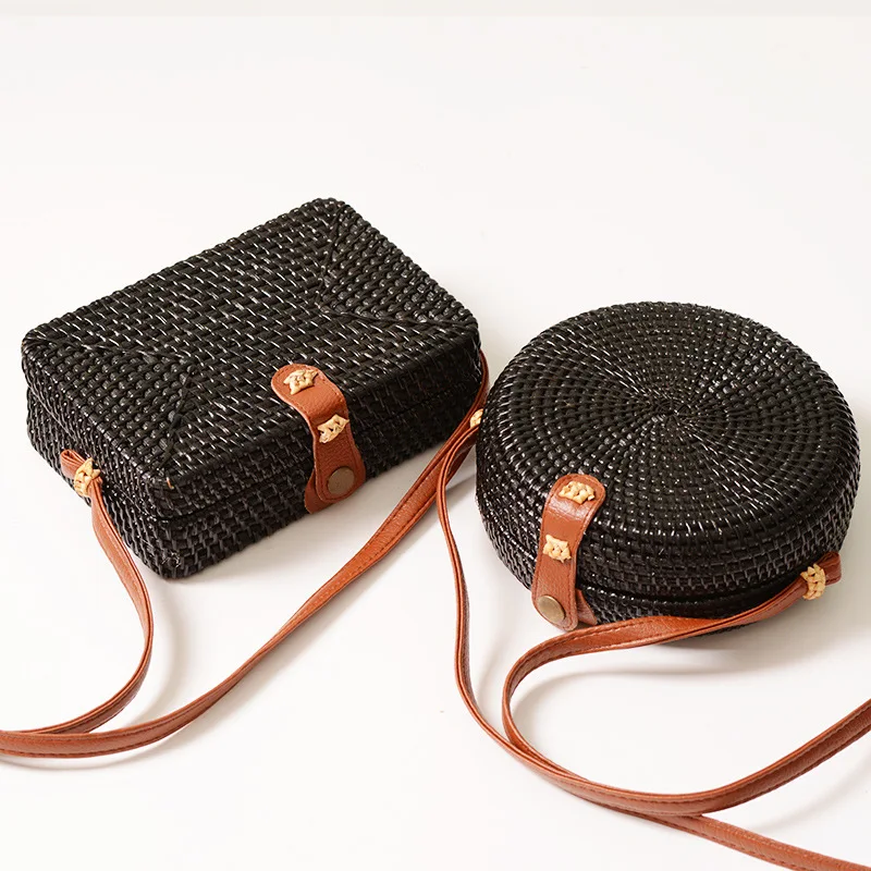 2 X Handwoven Black Round/Square Rattan Straw Bag for Women Shoulder Leather Button Straps Natural Chic Handmade Shoulder Bag
2 X Handwoven Black Round/Square Rattan Straw Bag for Women Shoulder Leather Button Straps Natural Chic Handmade Shoulder Bag