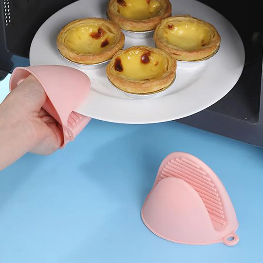 Kitchen Baking Silicone Heat Insulation Clip Anti Scalding Non Slip Gloves Household Oven Microwave Oven Baking Mitts Holder
Kitchen Baking Silicone Heat Insulation Clip Anti Scalding Non Slip Gloves Household Oven Microwave Oven Baking Mitts Holder