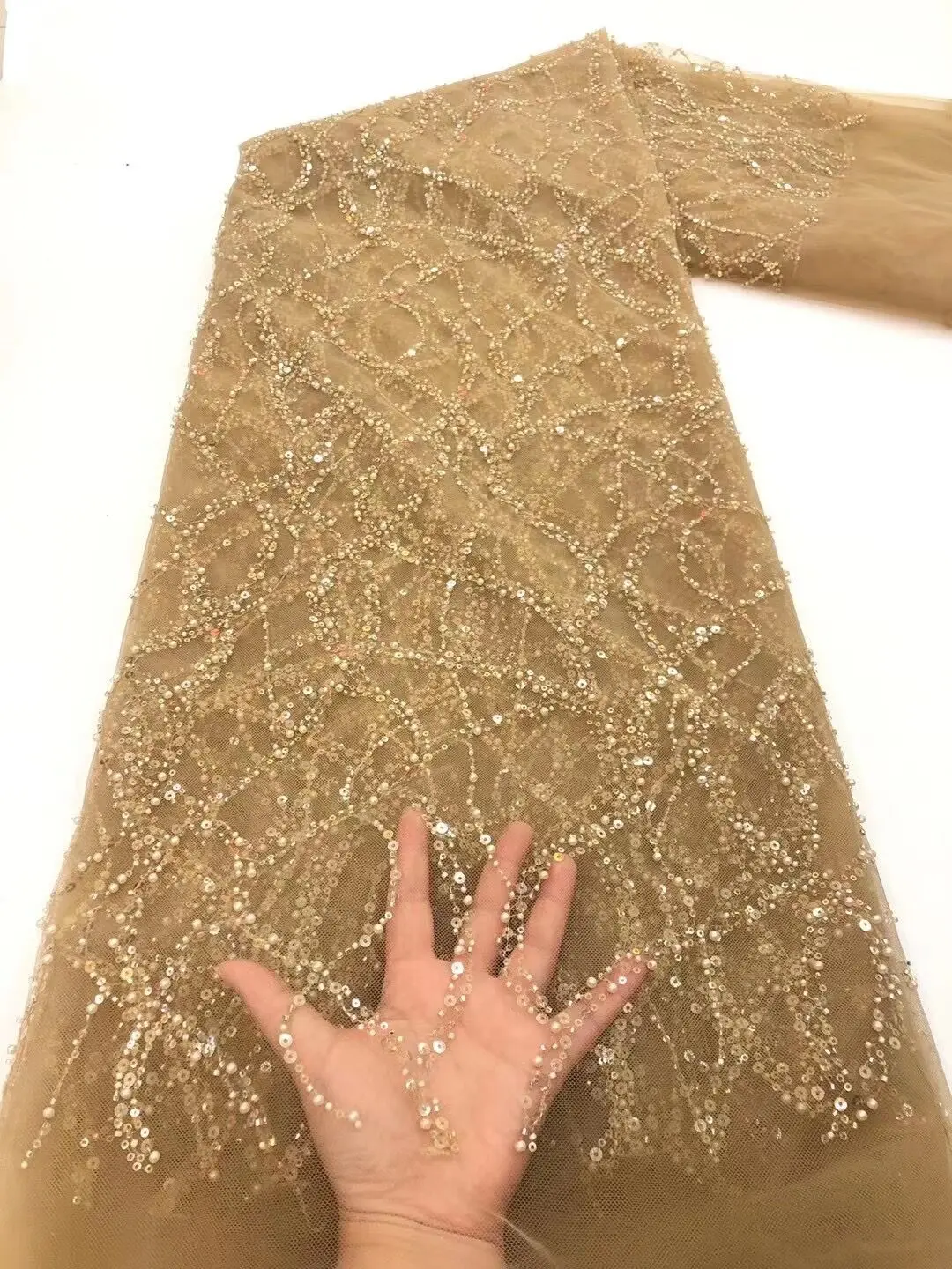 Latest Green African Lace Fabric 2020 High Quality Lace French Milk Silk Lace Fabric with Sequins Nigeria Party Dress
Latest Green African Lace Fabric 2020 High Quality Lace French Milk Silk Lace Fabric with Sequins Nigeria Party Dress