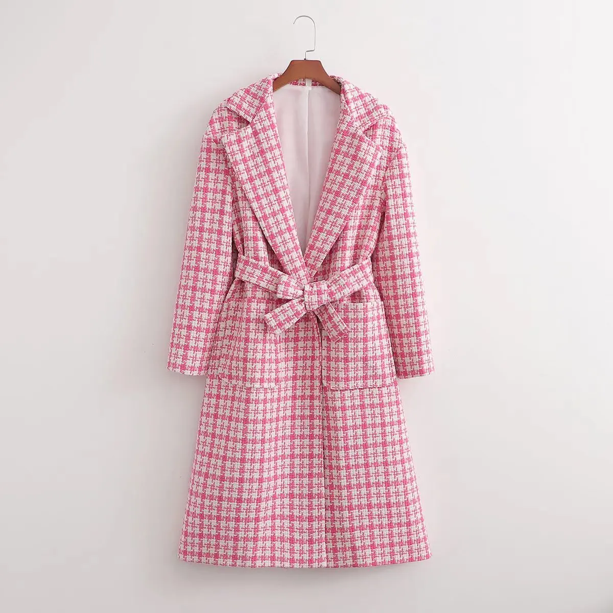 Women 2023 New Fashion Pocket decoration With Belt Long style Tweed Check Coat Vintage Long Sleeve Female Outerwear Chic
Women 2023 New Fashion Pocket decoration With Belt Long style Tweed Check Coat Vintage Long Sleeve Female Outerwear Chic