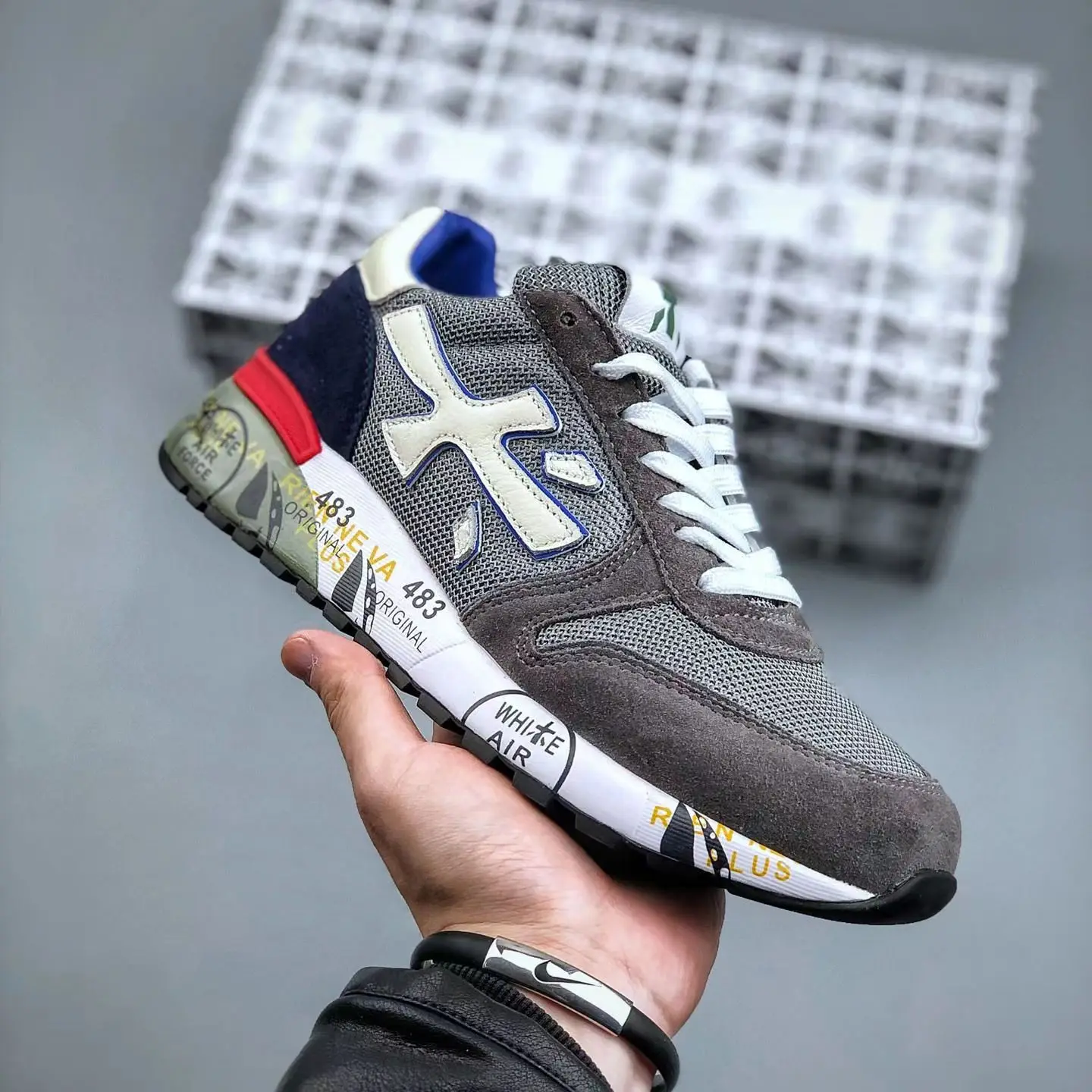 Men's PREMIATA Shoes Fashion Lightning Skateboard Shoes Breathable Casual Shoes Student Couple Outdoor Sneakers Eur40-45
Men's PREMIATA Shoes Fashion Lightning Skateboard Shoes Breathable Casual Shoes Student Couple Outdoor Sneakers Eur40-45