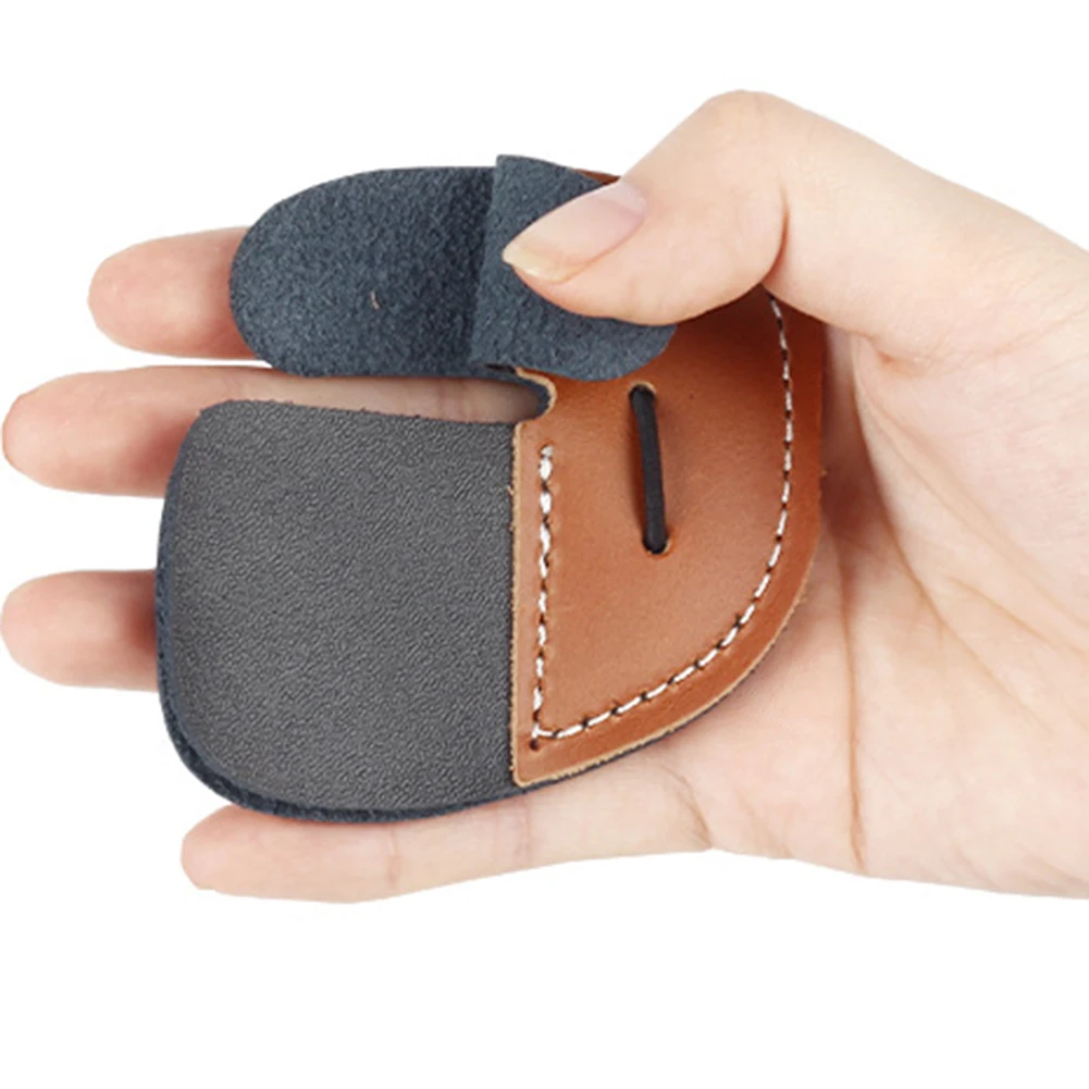 1PC Recurve Bow Archery Finger Buckle Finger Guard Right Hand Protection Practice Double-layer Thickened Layer Finger Protect
1PC Recurve Bow Archery Finger Buckle Finger Guard Right Hand Protection Practice Double-layer Thickened Layer Finger Protect