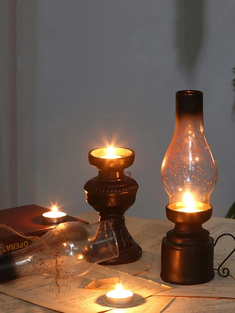 Retro Kerosene Lamp Candle Holders Candlestick Figurine Vintage Resin Crafts Ornament Desktop Glass Cover Light Home Decor Gifts
Retro Kerosene Lamp Candle Holders Candlestick Figurine Vintage Resin Crafts Ornament Desktop Glass Cover Light Home Decor Gifts