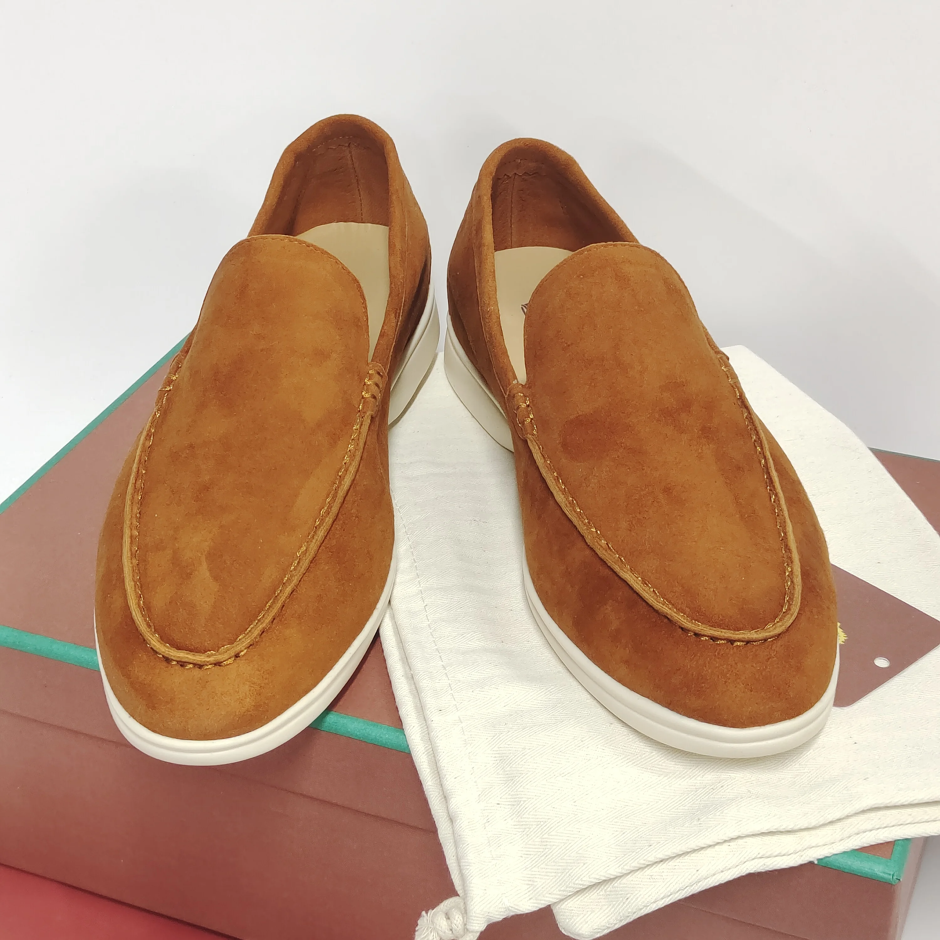 Женские мокасины из замши, Красные кроссовки на плоской подошве, брендовые синие туфли, 2023
Женские мокасины из замши, Красные кроссовки на плоской подошве, брендовые синие туфли, 2023