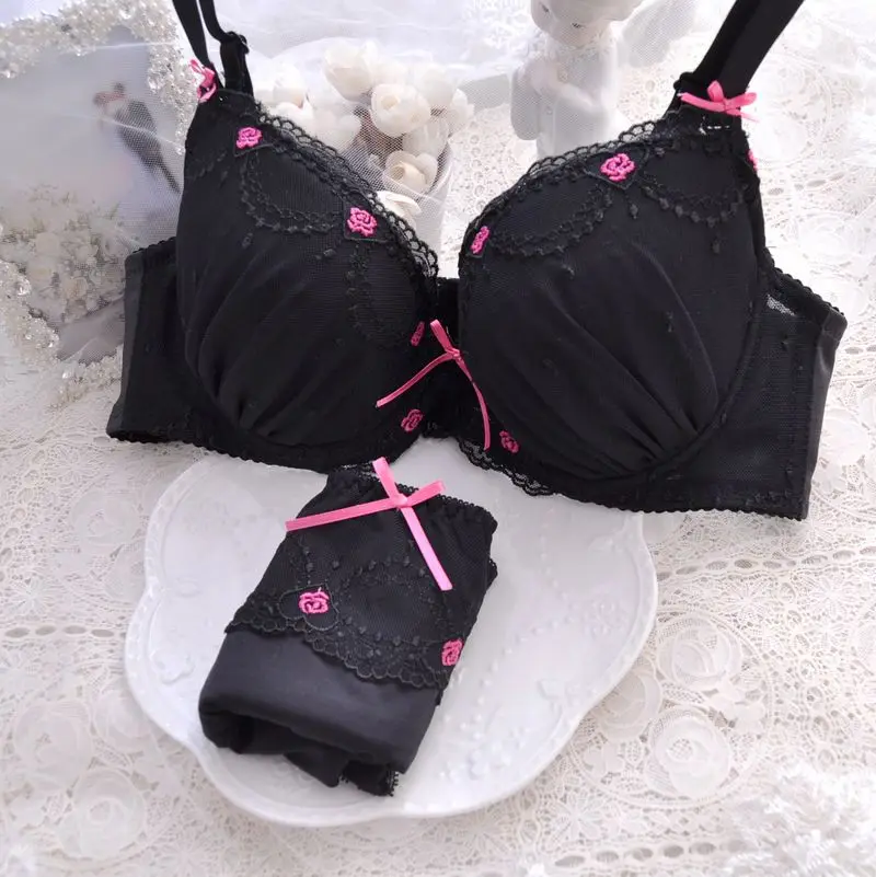 Sweet Black Sexy Thin Cup Bralette Push Up Lingerie Flower Embroidery Bra Set with Large Size A-E Cup Women
Sweet Black Sexy Thin Cup Bralette Push Up Lingerie Flower Embroidery Bra Set with Large Size A-E Cup Women
