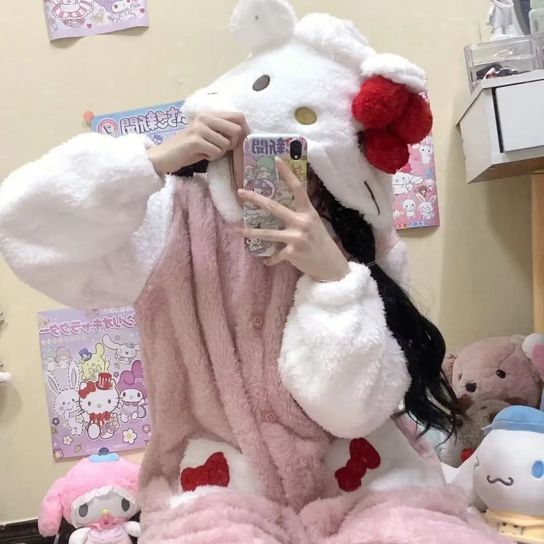Cute Cartoon Sanrio Hello Kitty Kuromi pochacco Pajamas Women's Autumn and Winter Coral Plush Plush Thickening Pajama Long Set
Cute Cartoon Sanrio Hello Kitty Kuromi pochacco Pajamas Women's Autumn and Winter Coral Plush Plush Thickening Pajama Long Set