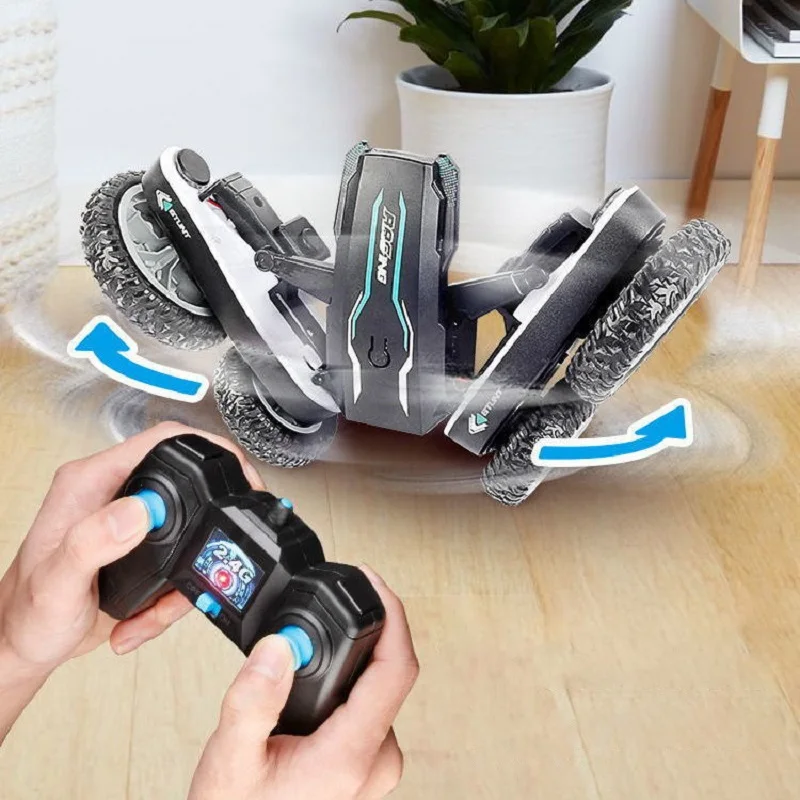 RC Car Roclub 4WD 2.4G 1:20 Double Side Radio RC Stunt Cars 360° Reversal Vehicle Model Toys Remote Control Car For Children Boy
RC Car Roclub 4WD 2.4G 1:20 Double Side Radio RC Stunt Cars 360° Reversal Vehicle Model Toys Remote Control Car For Children Boy