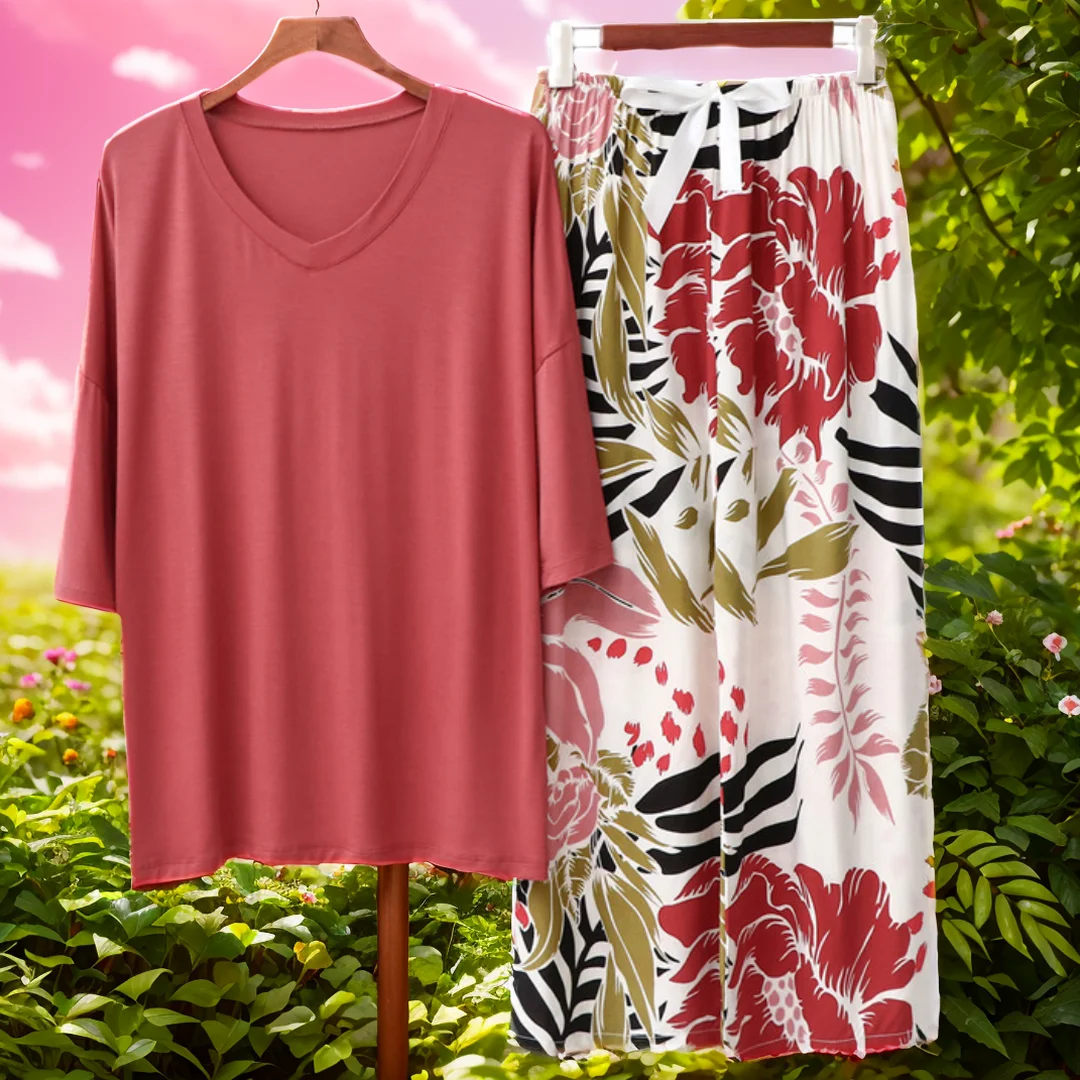 Women's Summer Sleepwear - Modal Floral Print Nine-Quarter Pants and Loose Short Sleeve Pajama Set, Plus Size Fashion Homewear
Women's Summer Sleepwear - Modal Floral Print Nine-Quarter Pants and Loose Short Sleeve Pajama Set, Plus Size Fashion Homewear