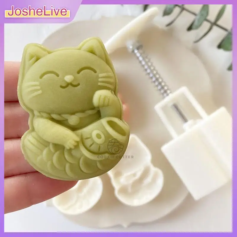 

Pastry Hand Press Tool 50g Hand Pressure Lucky Cat Mold Easy To Use Pastry Baking Mold Cake Tools Mold 4.4*5.7cm Household