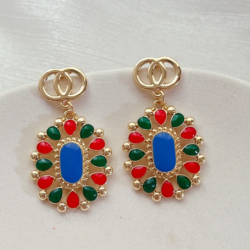 Fashion Retro Color Drop Glaze Enamel 925 Silver Needle Earrings Are Suitable For Women's Banquet Earrings
Fashion Retro Color Drop Glaze Enamel 925 Silver Needle Earrings Are Suitable For Women's Banquet Earrings