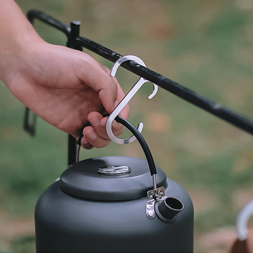 Многоцелевой подвесной крючок из нержавеющей стали для хранения, легкий крючок для кастрюль и горшков, стабильные уличные аксессуары
Многоцелевой подвесной крючок из нержавеющей стали для хранения, легкий крючок для кастрюль и горшков, стабильные уличные аксессуары