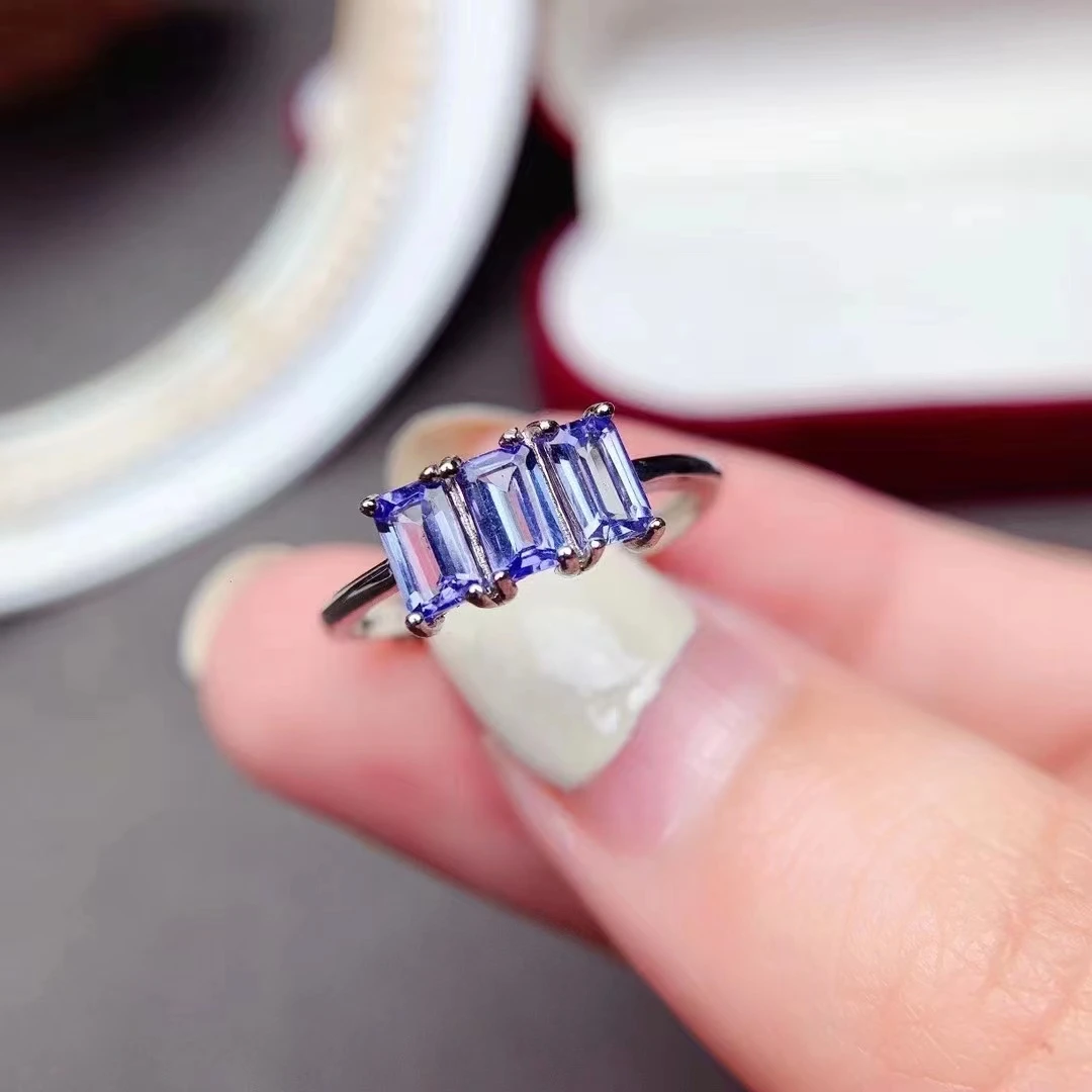 VVS Grade Natural Tanzanite Ring 100% Natural Tanzanite Silver Ring for Daily Wear 925 Silver Tanzanite Jewelry
VVS Grade Natural Tanzanite Ring 100% Natural Tanzanite Silver Ring for Daily Wear 925 Silver Tanzanite Jewelry