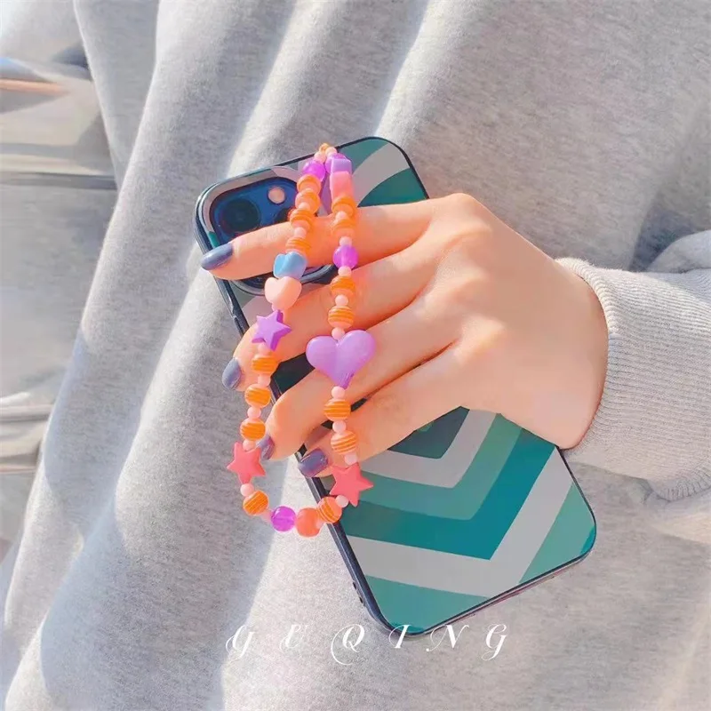 Acrylic Color Pentagram Love Peach Heart Soft Pottery Beaded Multi-color Choice Trend Exquisite Gift Mobile Phone Chain Female
Acrylic Color Pentagram Love Peach Heart Soft Pottery Beaded Multi-color Choice Trend Exquisite Gift Mobile Phone Chain Female