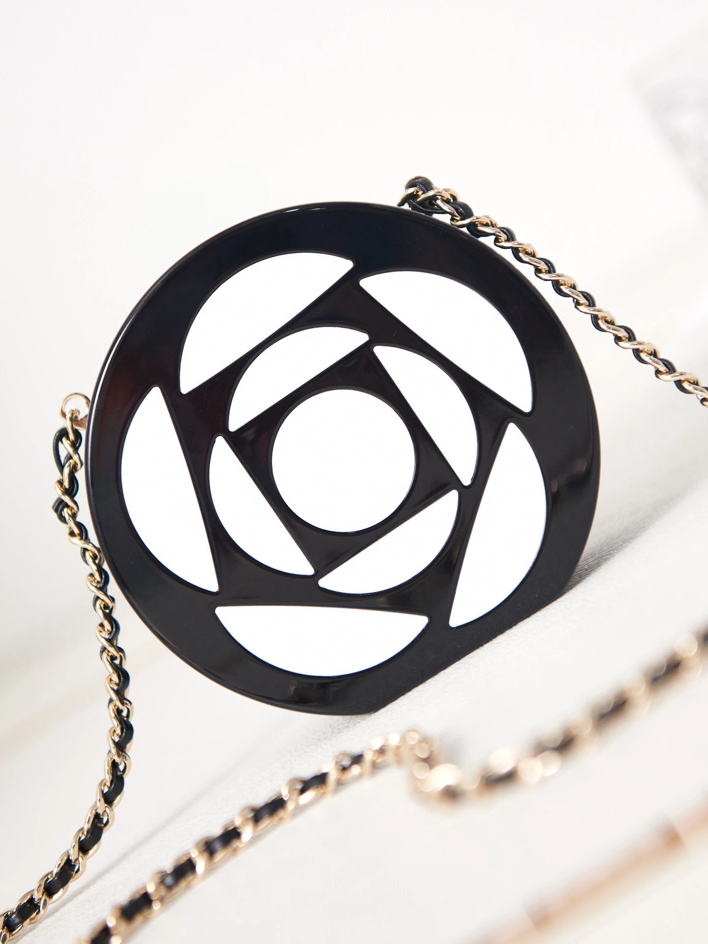 2023 New Women's Bag Hot Brand Dinner bag Fashion Designer Make up Mirror Shoulder Bag Top Qualify Luxury Female Crossbody Bag
2023 New Women's Bag Hot Brand Dinner bag Fashion Designer Make up Mirror Shoulder Bag Top Qualify Luxury Female Crossbody Bag
