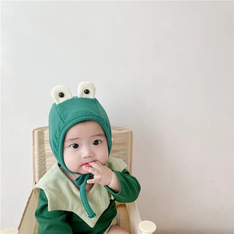 Korean Fashion Cute Baby Cotton Hats Cartoon Frog Ear Caps Soft Hats with Windproof Rope Newborn Thick Warm Hats
Korean Fashion Cute Baby Cotton Hats Cartoon Frog Ear Caps Soft Hats with Windproof Rope Newborn Thick Warm Hats