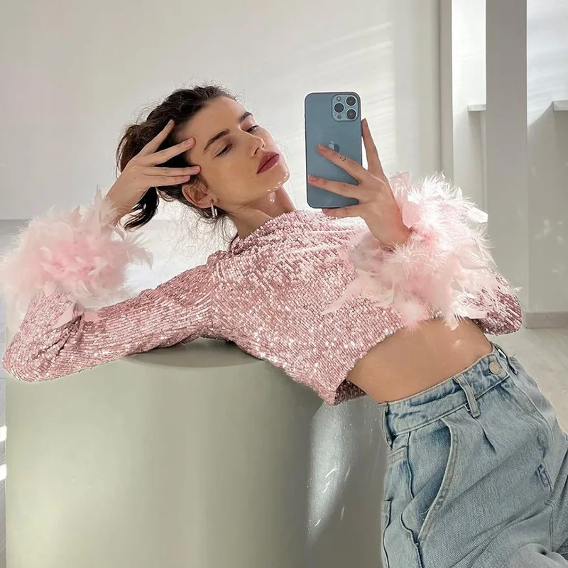 Sequin Bling Feather Y2K Kawaii Streetwear Aesthetic O-Neck Crop Tank Tops Women 2022 Festival Party Clothing Outfits Costume
Sequin Bling Feather Y2K Kawaii Streetwear Aesthetic O-Neck Crop Tank Tops Women 2022 Festival Party Clothing Outfits Costume